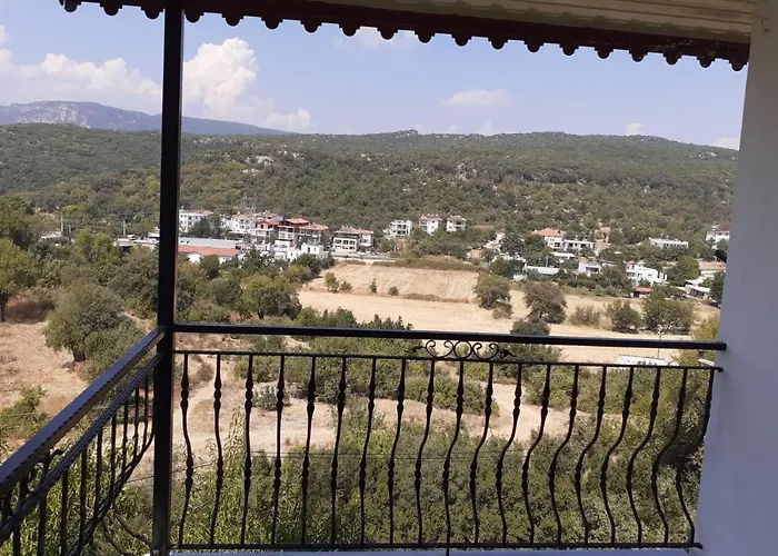 Demir Apart-otel * קס