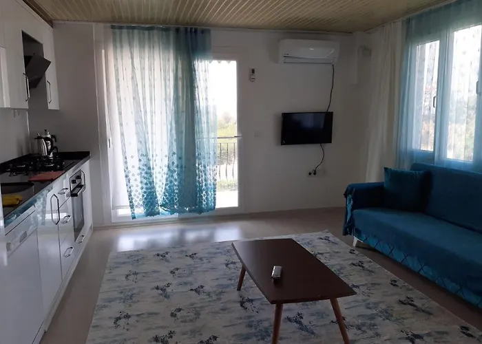 Demir Apart-otel * קס