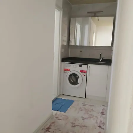 Demir Apartament *