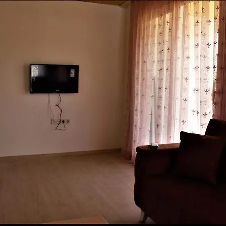 Demir Apartament