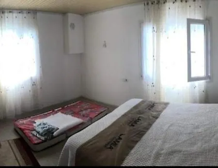 Apartament Demir